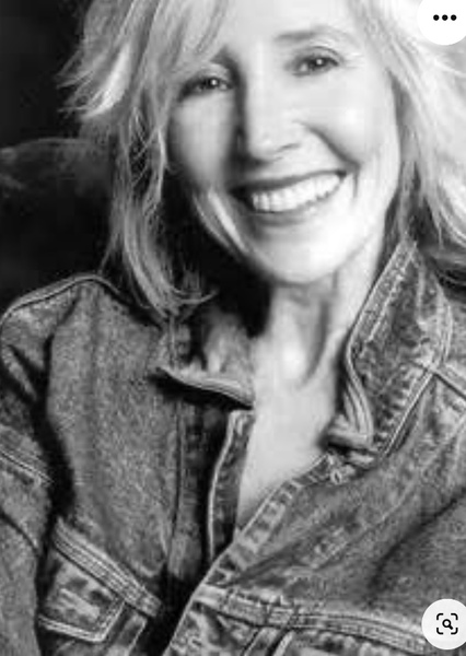 Lin Shaye photo