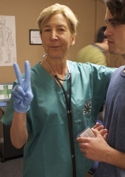 Lin Shaye photo