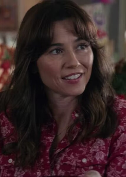 Linda Cardellini photo