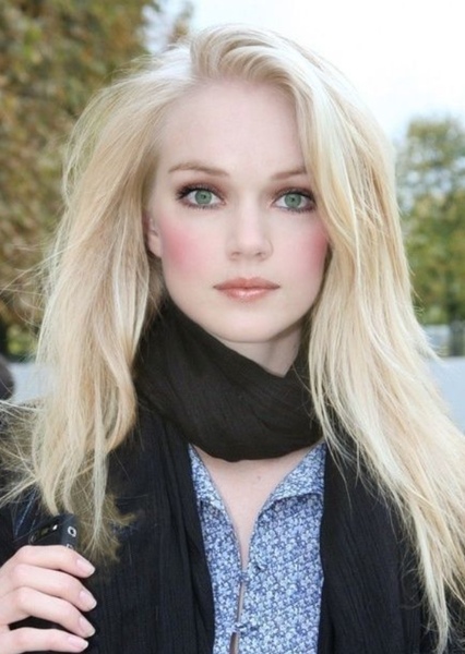 Lindsay Ellingson photo