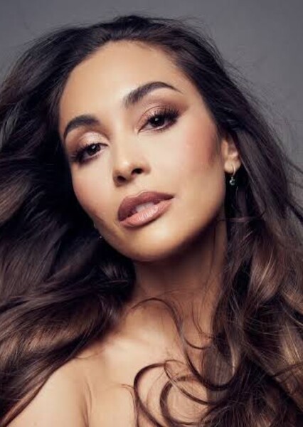 Lindsey Morgan photo