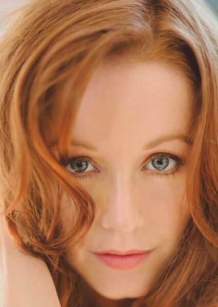 Lindy Booth photo