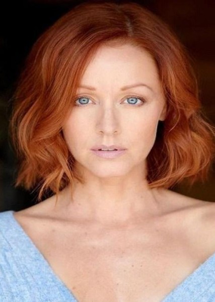 Lindy Booth photo