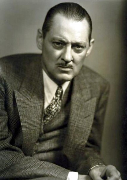 Lionel Barrymore photo