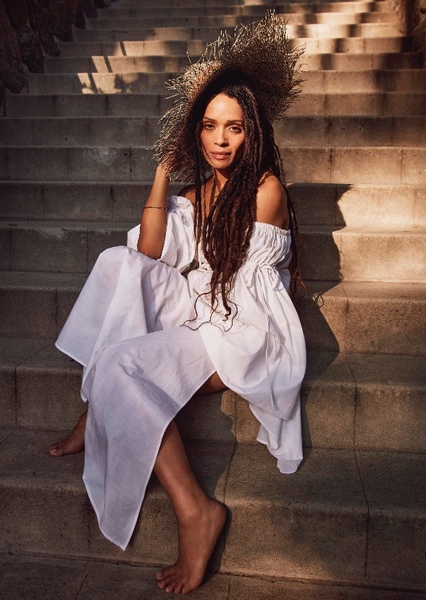 Lisa Bonet photo