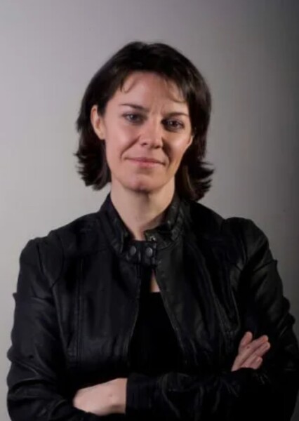 Lisa Bowerman photo