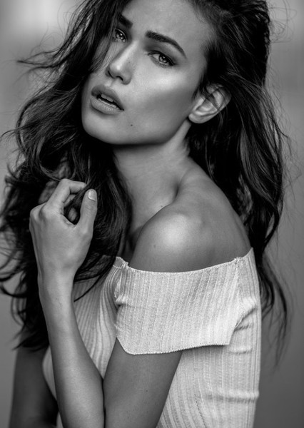Lisa Dillon photo
