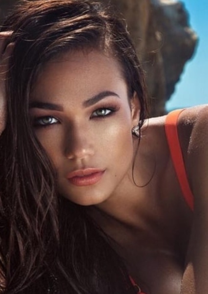 Lisa Dillon photo