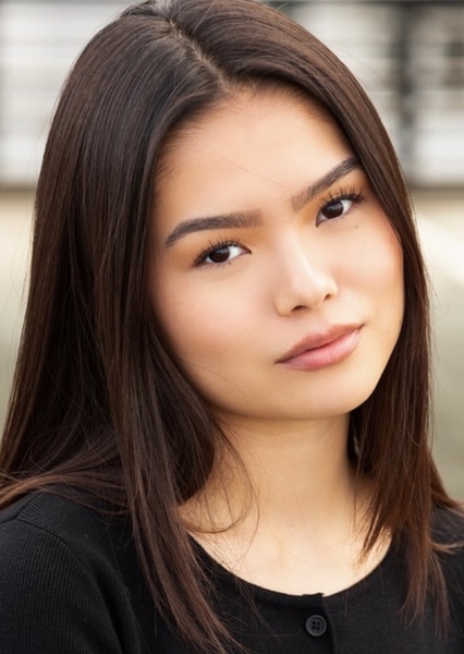 Lisa Yamada photo