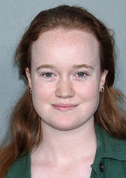 Liv Hewson photo