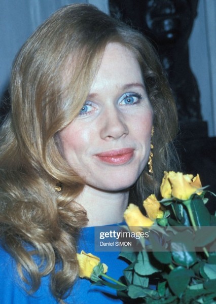 Liv Ullmann photo