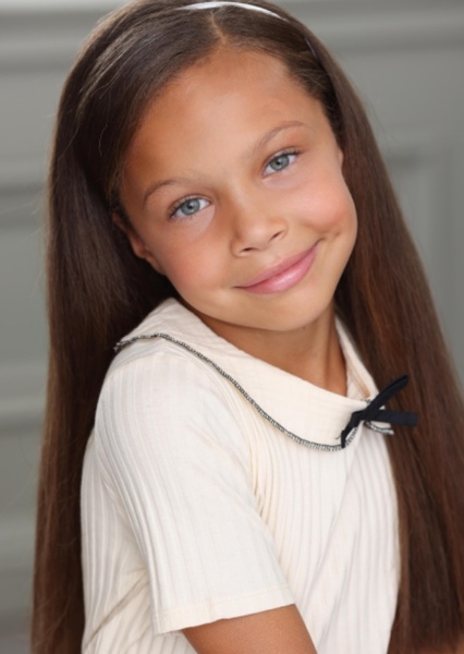Livvy Neachell photo