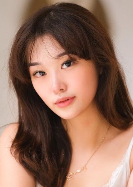 Livy Renata photo
