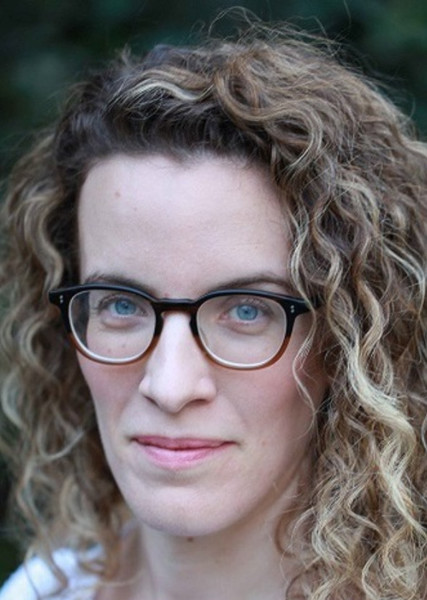 Liz Flahive photo