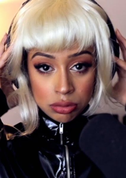 Liza Koshy photo