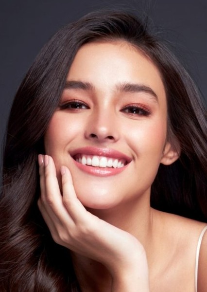 Liza Soberano photo