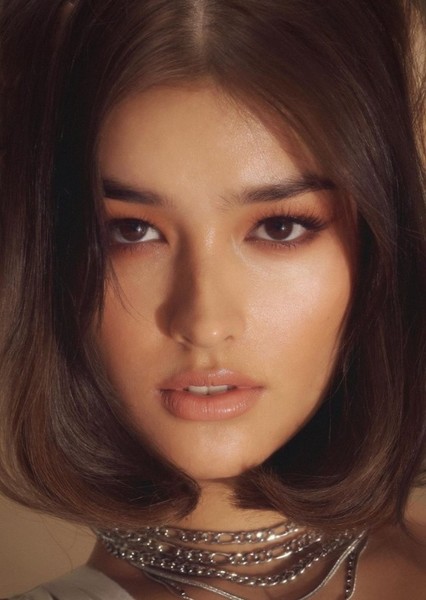 Liza Soberano photo