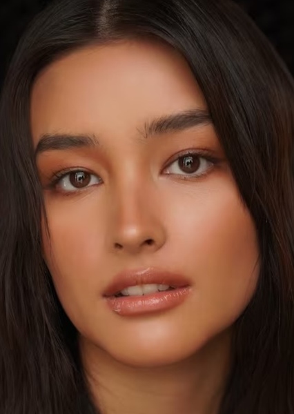 Liza Soberano photo