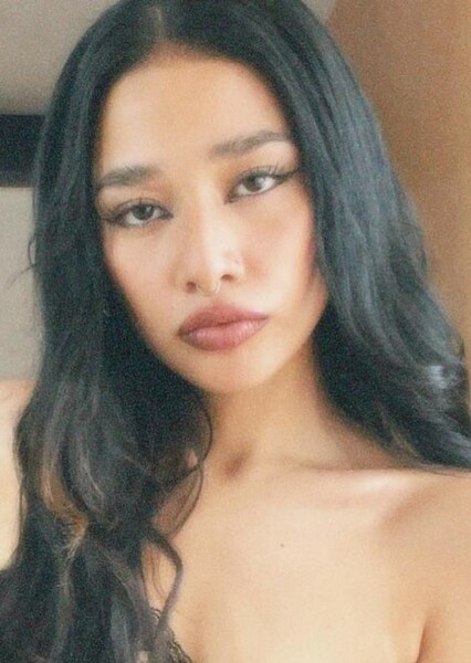 Lizeth Selene photo