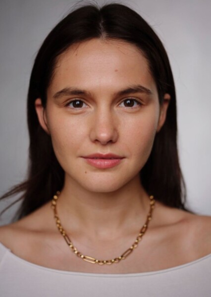 Lizzie Davidson photo