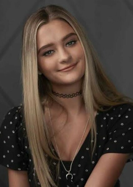 Lizzy Greene photo
