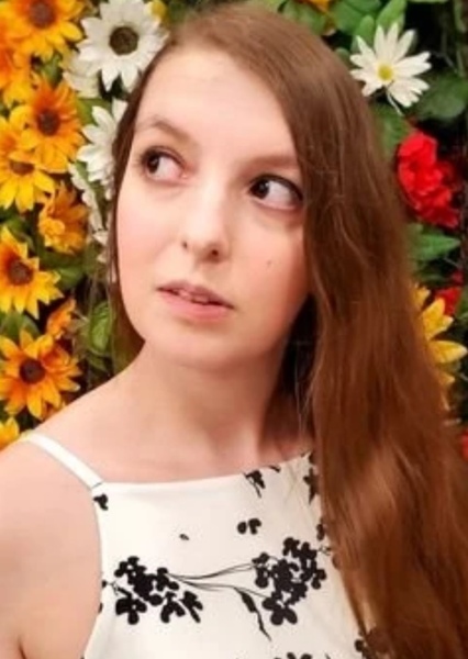 Lizzy Hofe photo