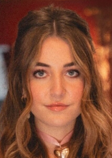 Logan Alexandra photo