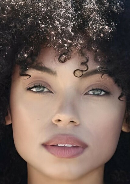 Logan Browning photo