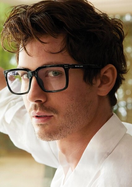 Logan Lerman