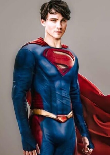 Logan Lerman photo