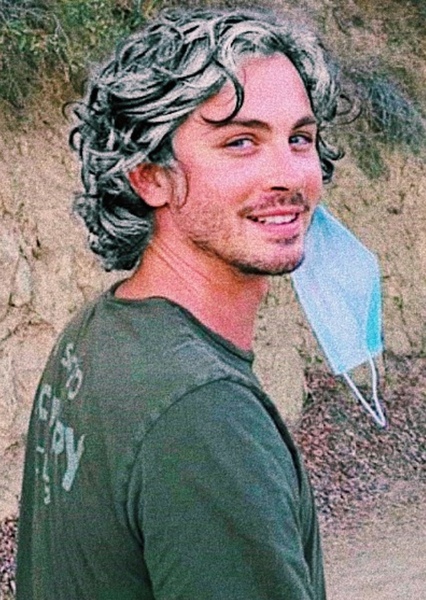 Logan Lerman