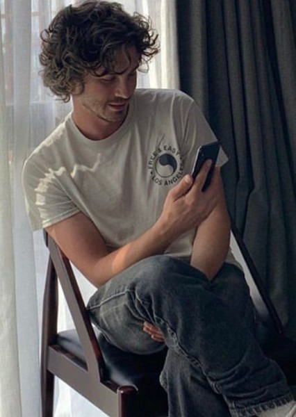 Logan Lerman photo