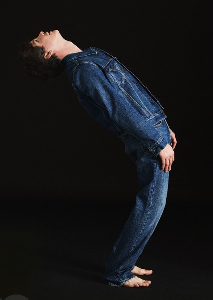 Logan Lerman photo
