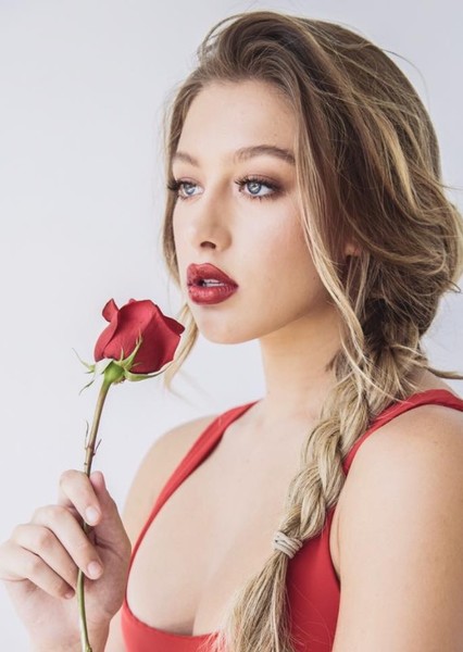 Logan Riley photo