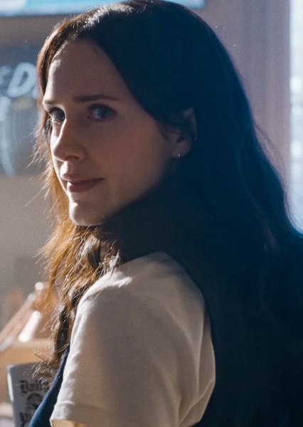 Lois Lane (Gunnverse) photo