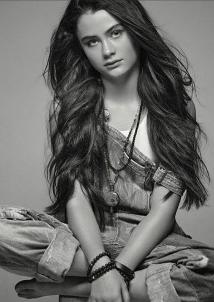 Lola Flanery photo