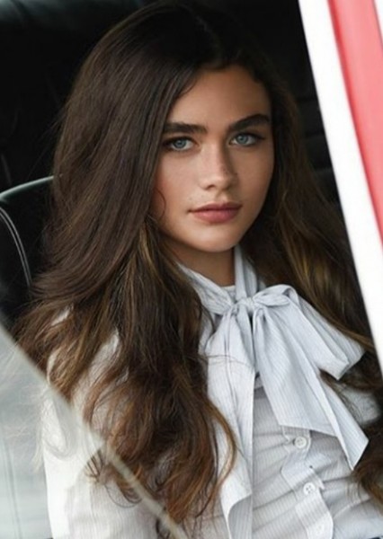 Lola Flanery photo