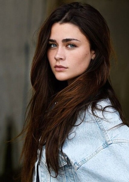 Lola Flanery photo