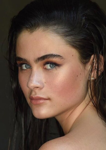 Lola Flanery photo