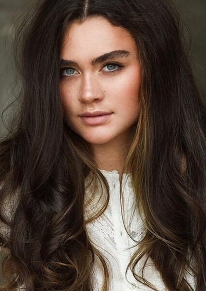 Lola Flanery photo