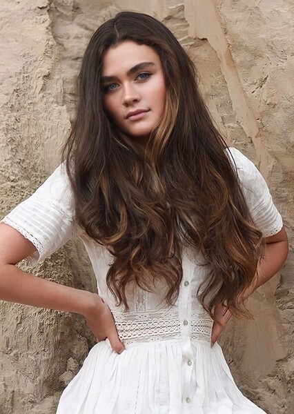 Lola Flanery photo