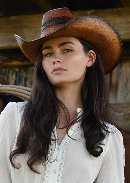 Lola Flanery photo