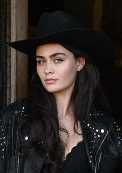 Lola Flanery photo