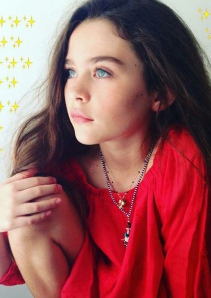 Lola Flanery photo