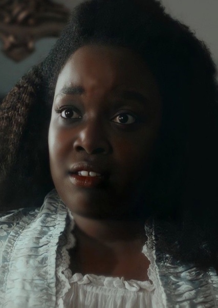 Lolly Adefope photo