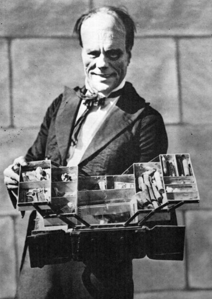 Lon Chaney photo