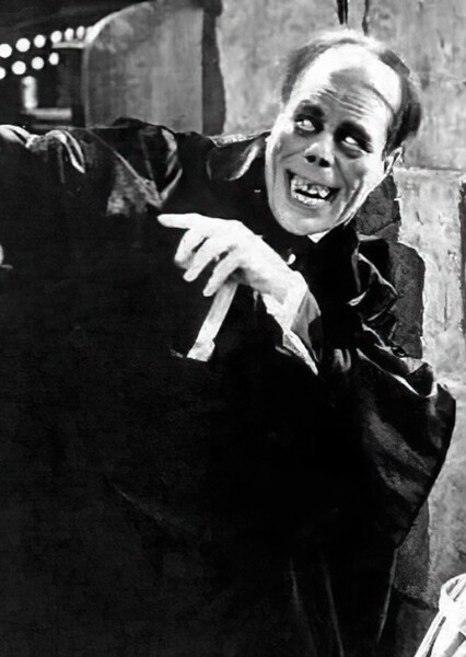 Lon Chaney photo