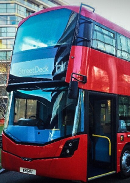London double-decker bus photo