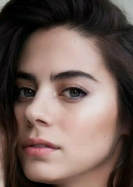 Lorenza Izzo photo