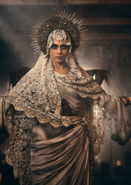 Lorenza Izzo photo